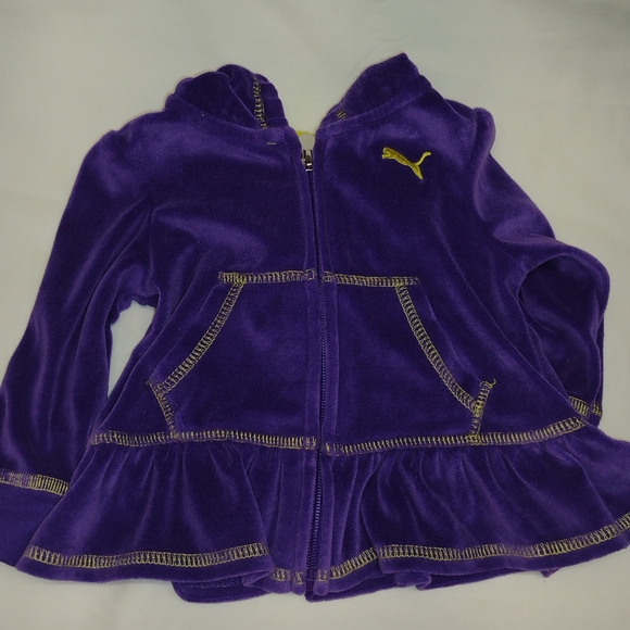 PUMA brand 2 piece set for baby size 12 months. - Picture 8 of 14